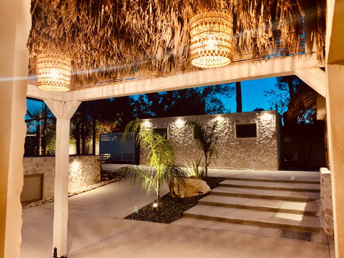 Mako Sea & Suites Pefkochori Exterior photo